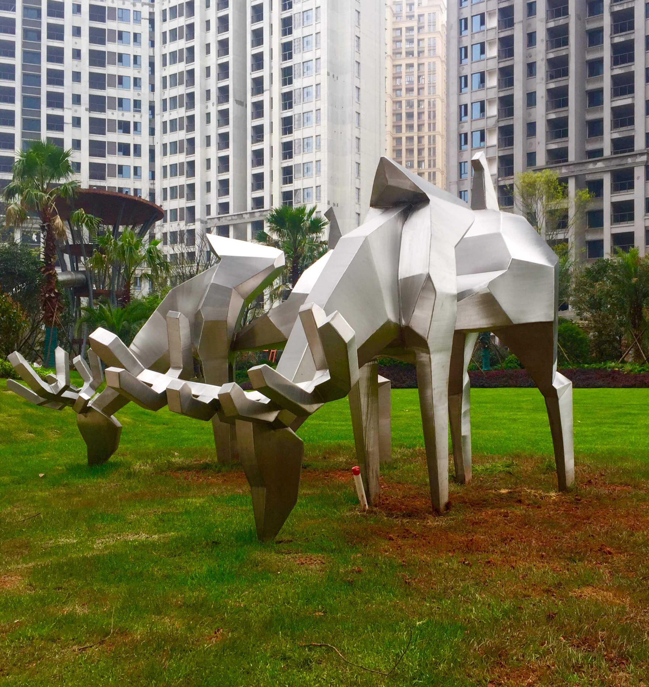 Block Form “Deer”